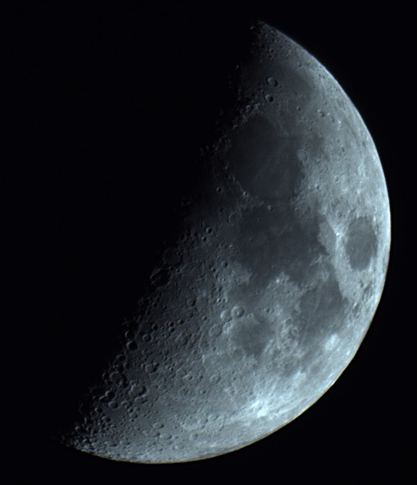 Lune-2025-01-06-18-31.jpg