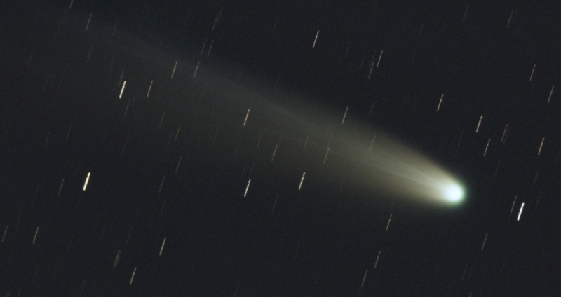 comet_r_lem_stacked_SOMME_stretch4.png
