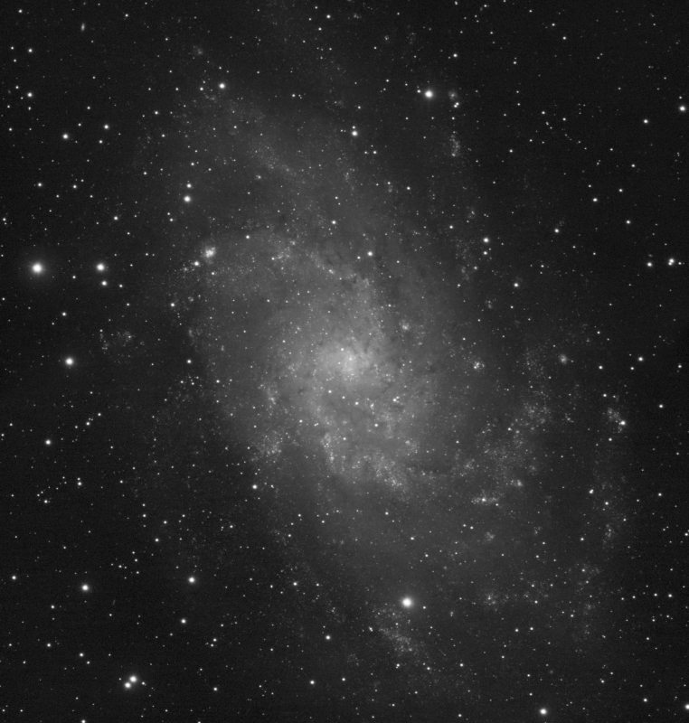 r_r_seq_mosa_m33_dark_stacked_stretched_GraXpert.png