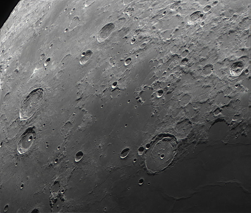 Snapshot at 21_22_04 of Moon_00001.png