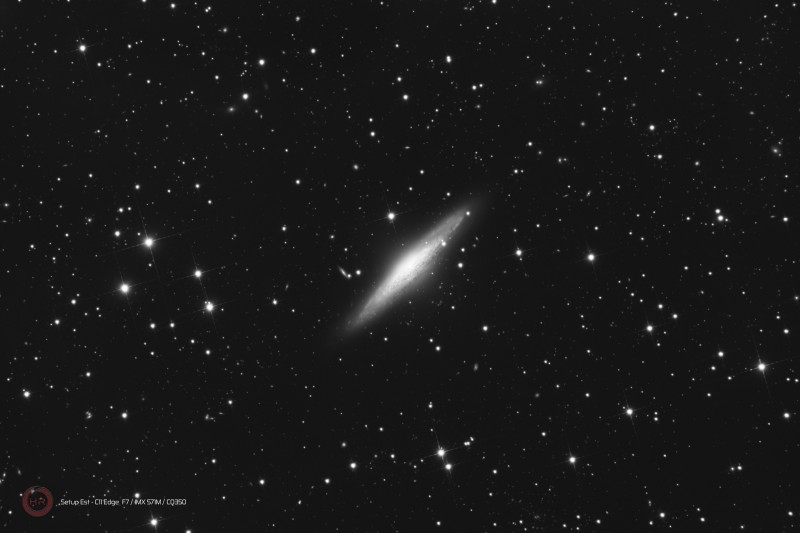 NGC 2683 STE  L 15x180s.jpg