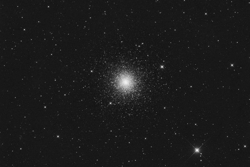 M3_luminance_stacked_001.jpg