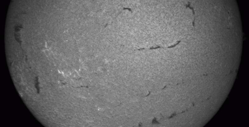 ISS  - 2026-04-09-1346_6-U-G-Sun_Halpha_ZWO ASI585MM_Gain=198_Exposure=5.1ms_32_Gamma=40_F1014-1060 (6-Ralenti).gif