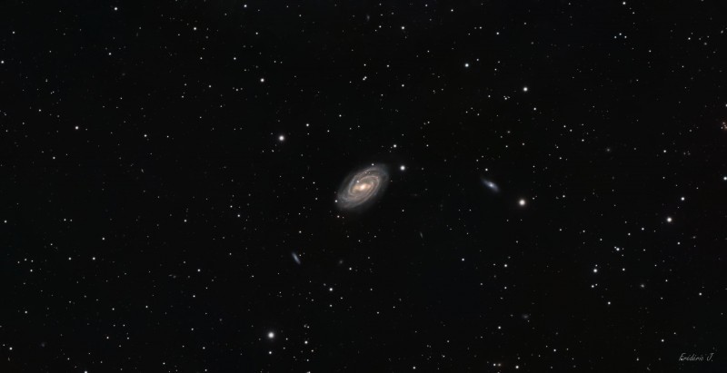 M109