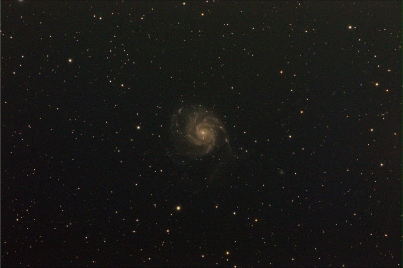 M101 102f4.5-183 Morvan_30x60s_1800s_WithDisplayStretch.jpg