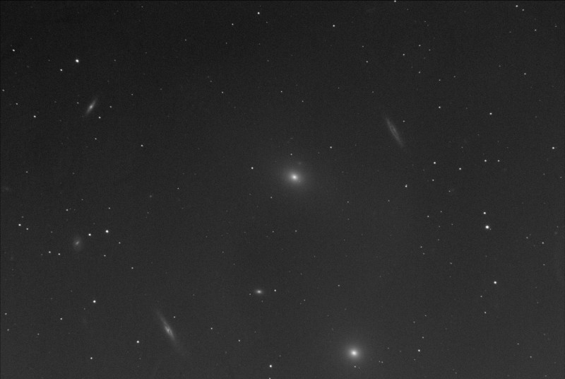 Markarian C9f7 2600M L_10x60s_600s_WithDisplayStretch.jpg