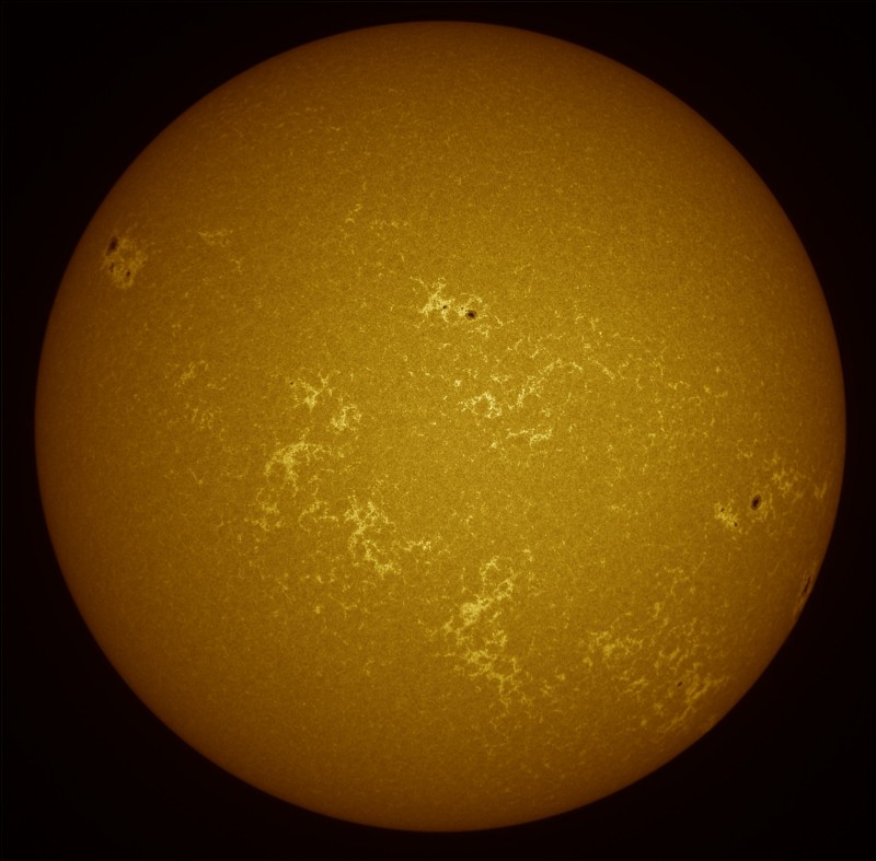 2026-05-23-0938_9-S-IR-Sun_ZWO ASI585MM_Gain=244_Exposure=7.2ms_2_Gamma=85(off)_Surface_30_Sharp20_B1.0_C1.0_S1_N1_SUN.jpg