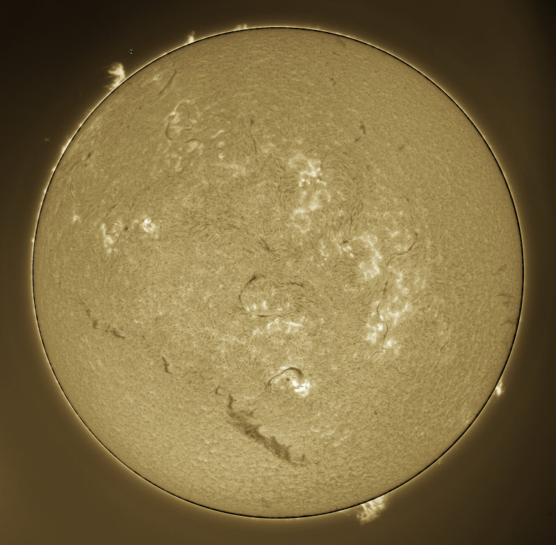 2026-05-24-1217_6-S-G-Sun_Halpha_ZWO ASI183MM_Gain=210_Exposure=38.2ms_35_Gamma=73_Surface_28.fit-ImPPG.03-Pix.02-Fusion02.png