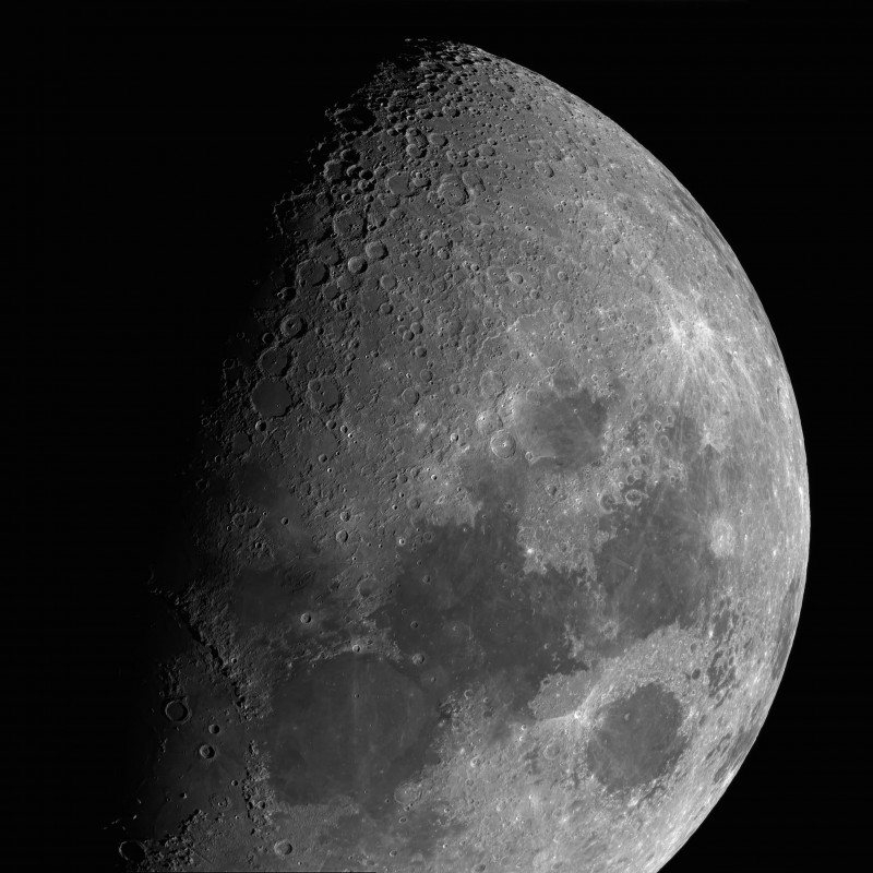 lune 24 05 v2.jpg