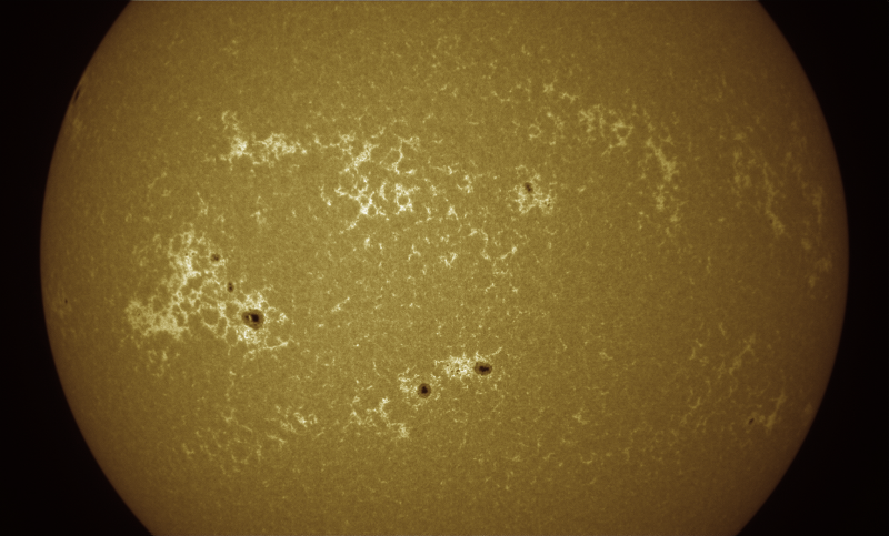2026-05-27-0809_4-S-IR-Sun_ZWO ASI183MM_Gain=245_Exposure=6.3ms_3_Gamma=30(off)_Surface_22_Sharp28_B1.0_C1.0_S1_N1_SUN-Cak.03.png