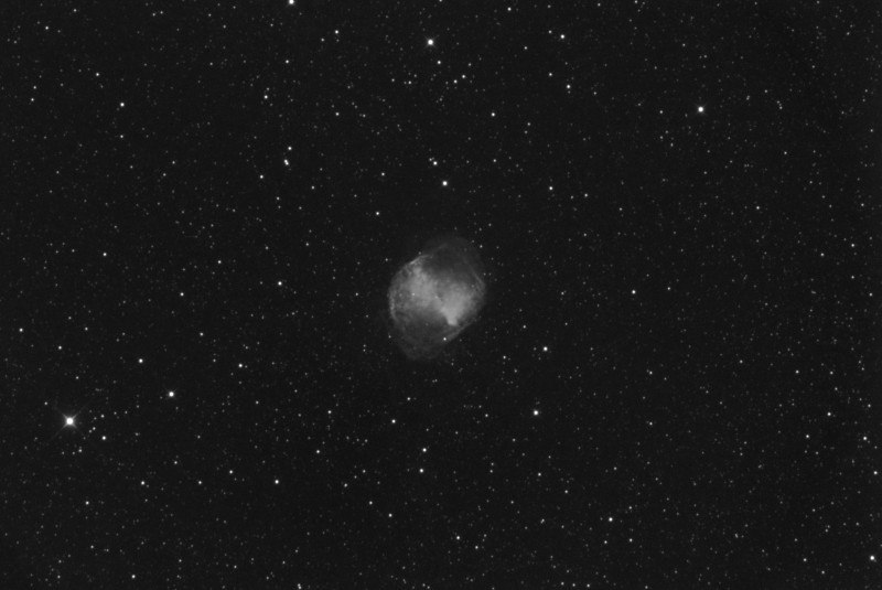 M27_luminance_stacked.jpg