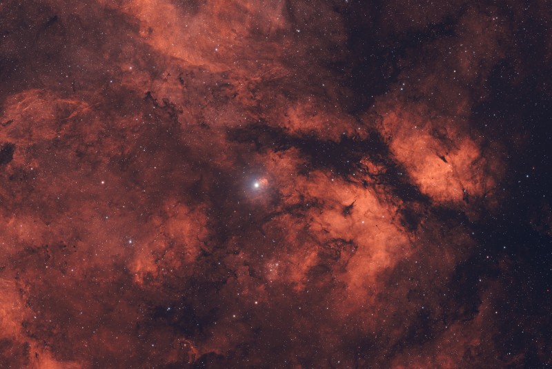 IC1318 50x300s HOO.jpg