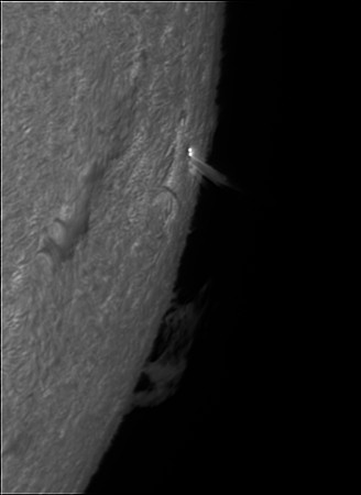 2026-06-20-0917_1-U-G-Sun_Halpha_ZWO ASI585MM_Gain=155_Exposure=7.9ms_Gamma=30_5_Surface_28_Sharp24_B1.0_C1.0_S1_N1.jpg