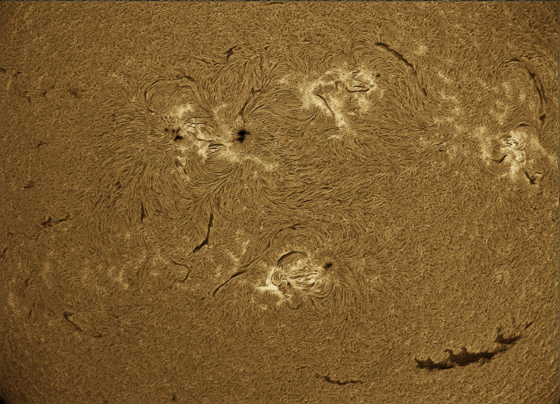 2026-06-29-1424_8-U-G-Sun_Halpha_ZWO ASI585MM_Gain=139_Exposure=7.6ms_Gamma=30_9_Surface_24_Sharp24_B1.0_C1.0_S1_N1.004.png