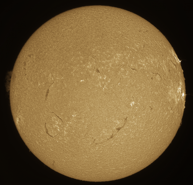 2026-07-05-1431_0-Sun_Surface_20_Sharp20_B1.0_C1.0_S1_N1-HA.02.png