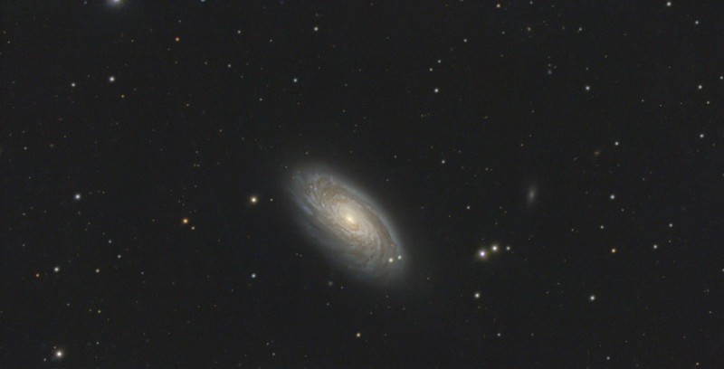 M_88_C8_Uranus-C_PRO_FILTER_9120_stacked_VeraLux_Final_Recomposed.jpg
