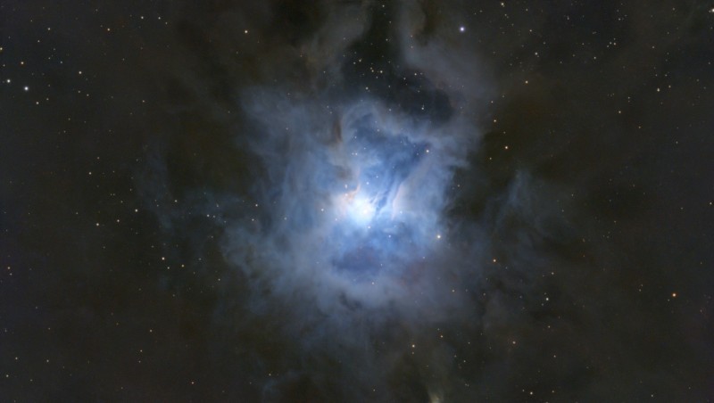 NGC_7023_C8_Uranus-C_PRO_FILTER_13920_stacked_VeraLux_Final_Recomposed.jpg