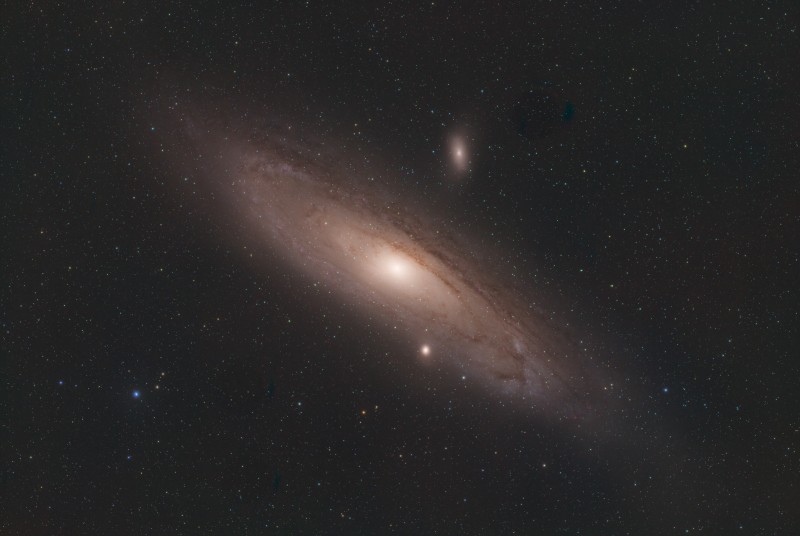 M31_LRVB_stacked_VeraLux_Final_Recomposed.jpg