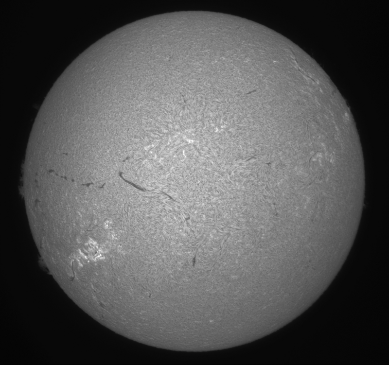 2026-08-22-0815_1-U-G-Sun_Halpha_ZWO ASI585MM_Gain=145_Exposure=7.6ms_Gamma=50_1_Surface_20_Sharp24_B1.0_C1.0_S1_N1.png