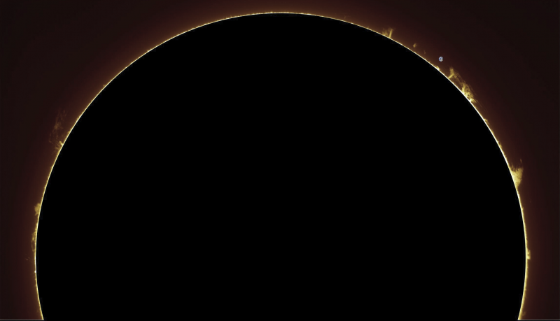 - C - 2026-09-03-0823_0-U-G-Sun_Halpha_ZWO ASI585MM_Gain=194_Exposure=18.5ms_Gamma=71_5_Surface_20_Sharp22_B1.0_C1.3_S1_N1-PROTUS.png