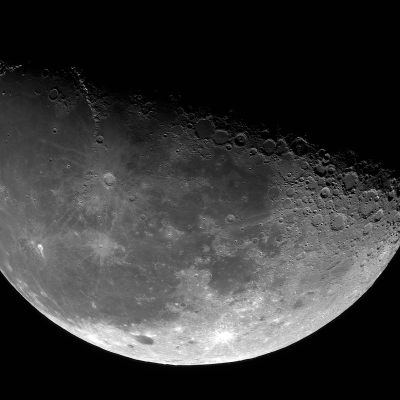 Snapshot at 01_46_05 of Moon_00001.jpg