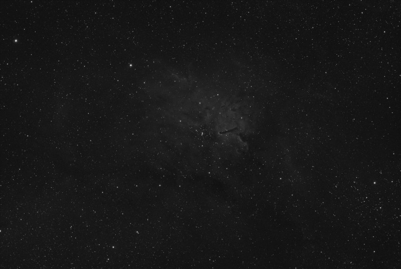 NGc6823 140f5 571M Ha_6x3m0s_1080s_WithDisplayStretch.jpg