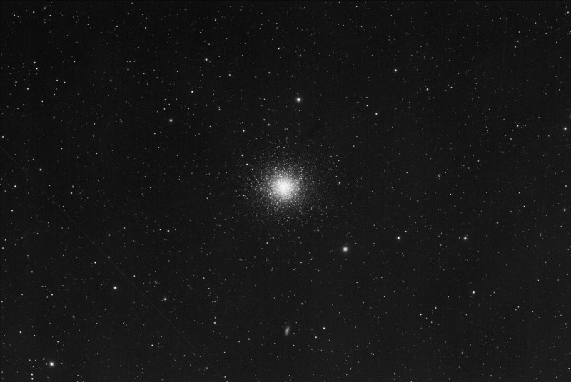 M13 TS140 f5 2600M L_30x60s_1800s_WithDisplayStretch.jpg