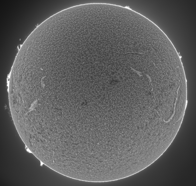 -FUSION000-2026-09-21-0809_6-U-G-Sun_Halpha_ZWO ASI585MM_Gain=211_Exposure=5.0ms_Gamma=50_1_Surface_26_Sharp43_B1.0_C0.4_S1_N1_SUN_INV.png