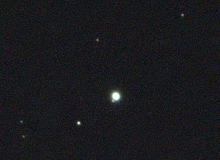 Neptune-Triton-Stack_58frames_232s-crop-80480MS.jpg