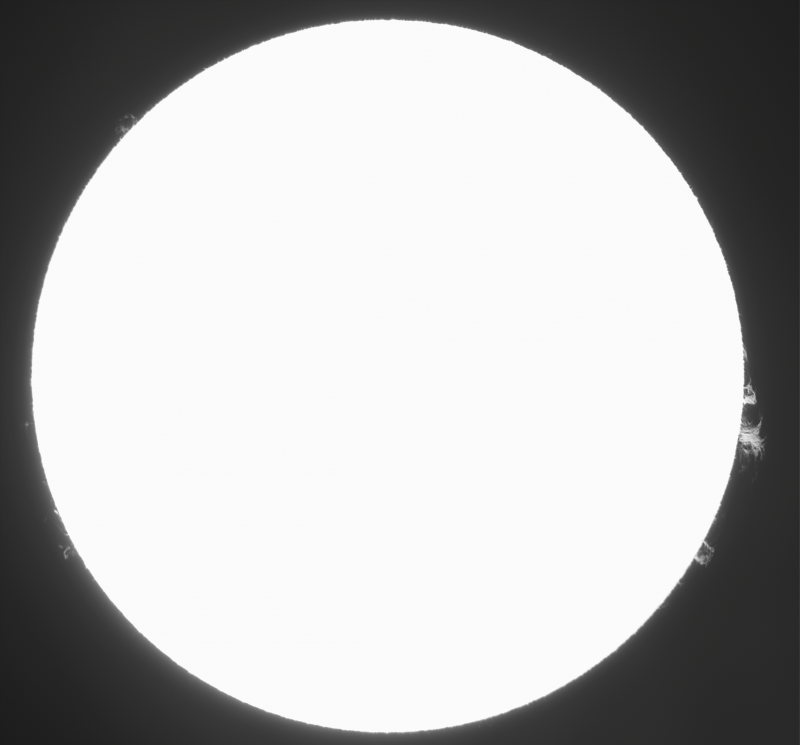 2026-10-15-1143_0-U-G-Sun_Halpha_ZWO ASI585MM_Gain=194_Exposure=18.5ms_Gamma=71_13_Surface_20_Sharp28_B15.0_C0.8_S1_N1.png