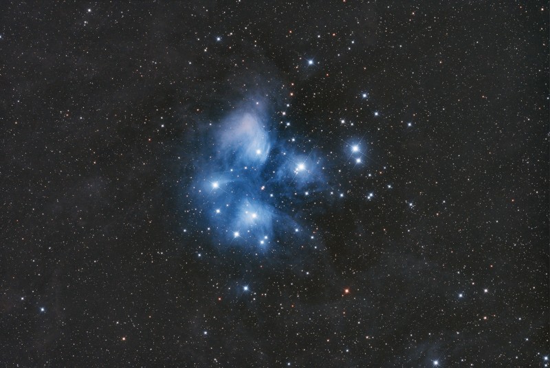 M45_13028HNT_IMX571_AntliaRVB_21x90s fo.jpg