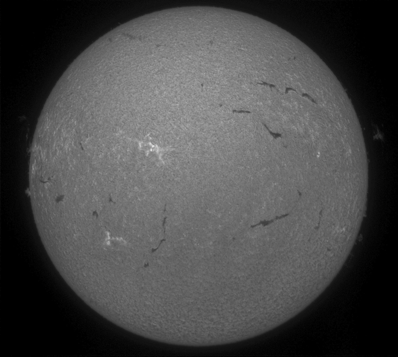 2026-10-28-1016_2-U-G-Sun_Halpha_ZWO ASI585MM_Gain=203_Exposure=4.5ms_Gamma=40_18_Surface_20_Sharp20_B1.0_C1.0_S1_N1.png