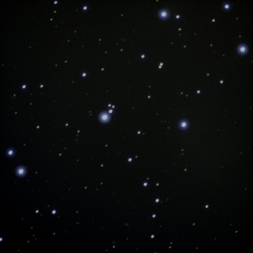 M45-Stack_33frames_100s.jpg