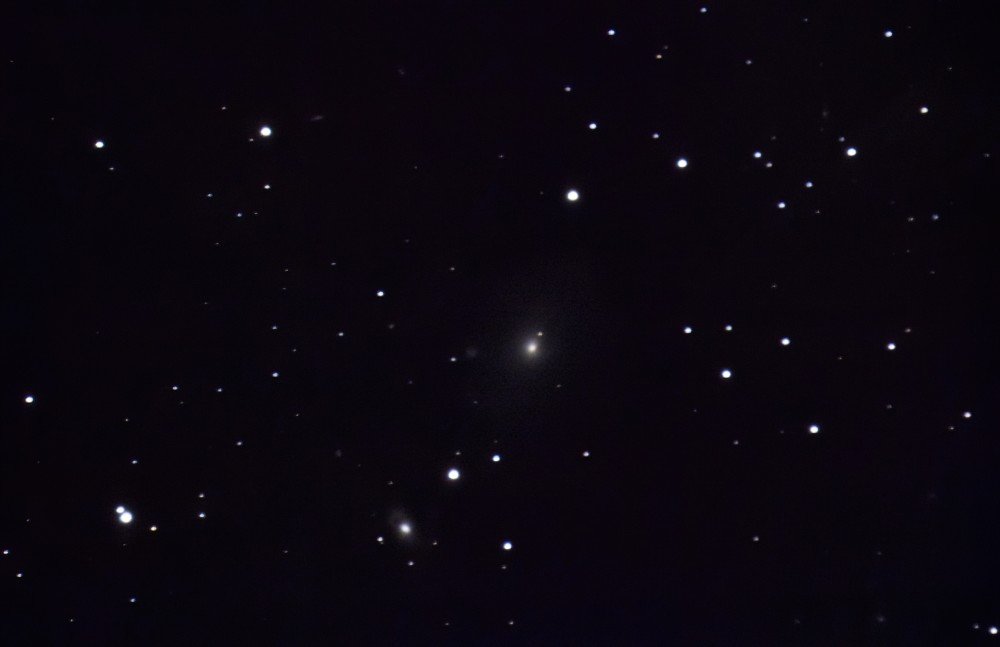 2020-03-18 NGC2911 MAK_Stack_49frames_1176s_WithDisplayStretch-denoise.jpg