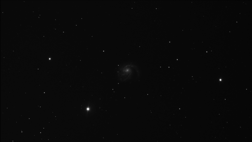 M99_2021-04-18_ALTAIR290M3(USB2.0)_30x_300s_WithDisplayStretch.png