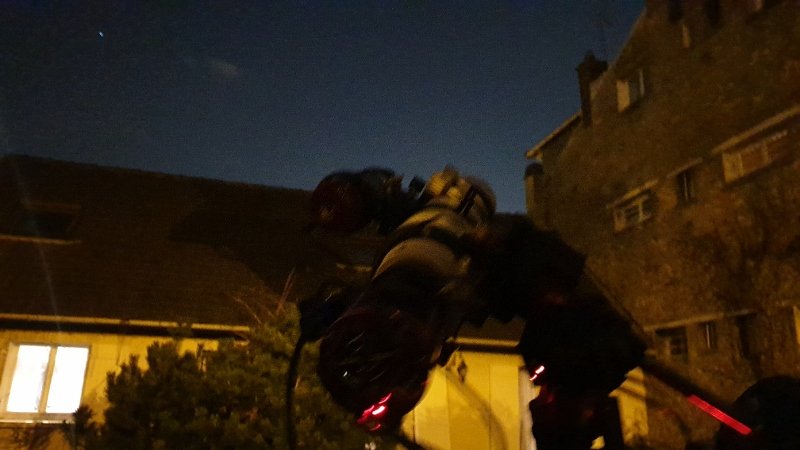 2021-12-10 20.03.25 (800x450).jpg