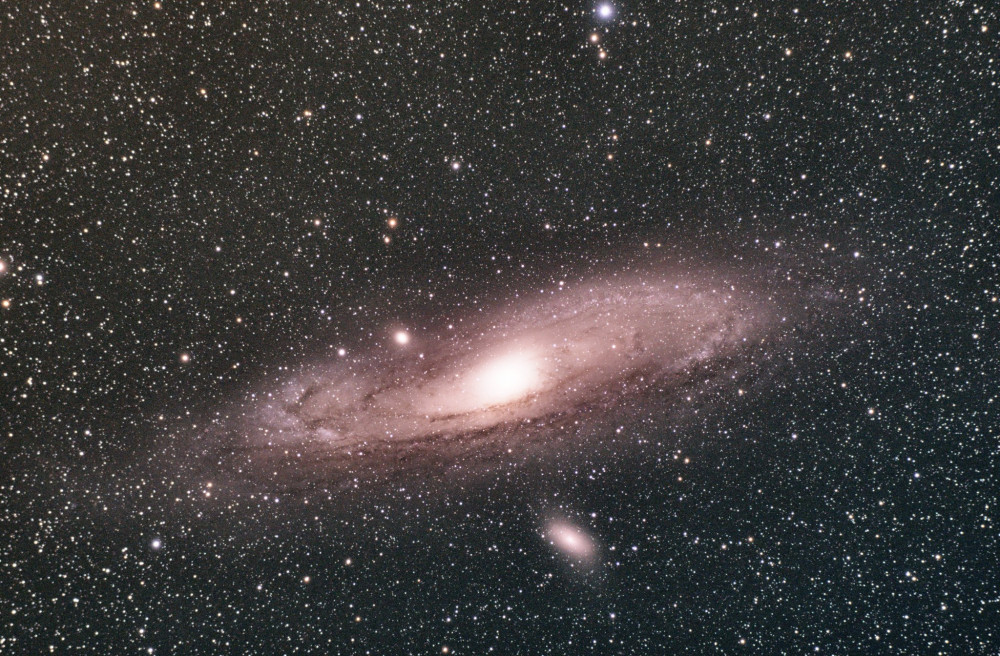 M31_65x60.0s_Bin1_2600MC_gain100_20220727-040639_-10.0C_DeepSkyStacker - SIRIL01.jpg