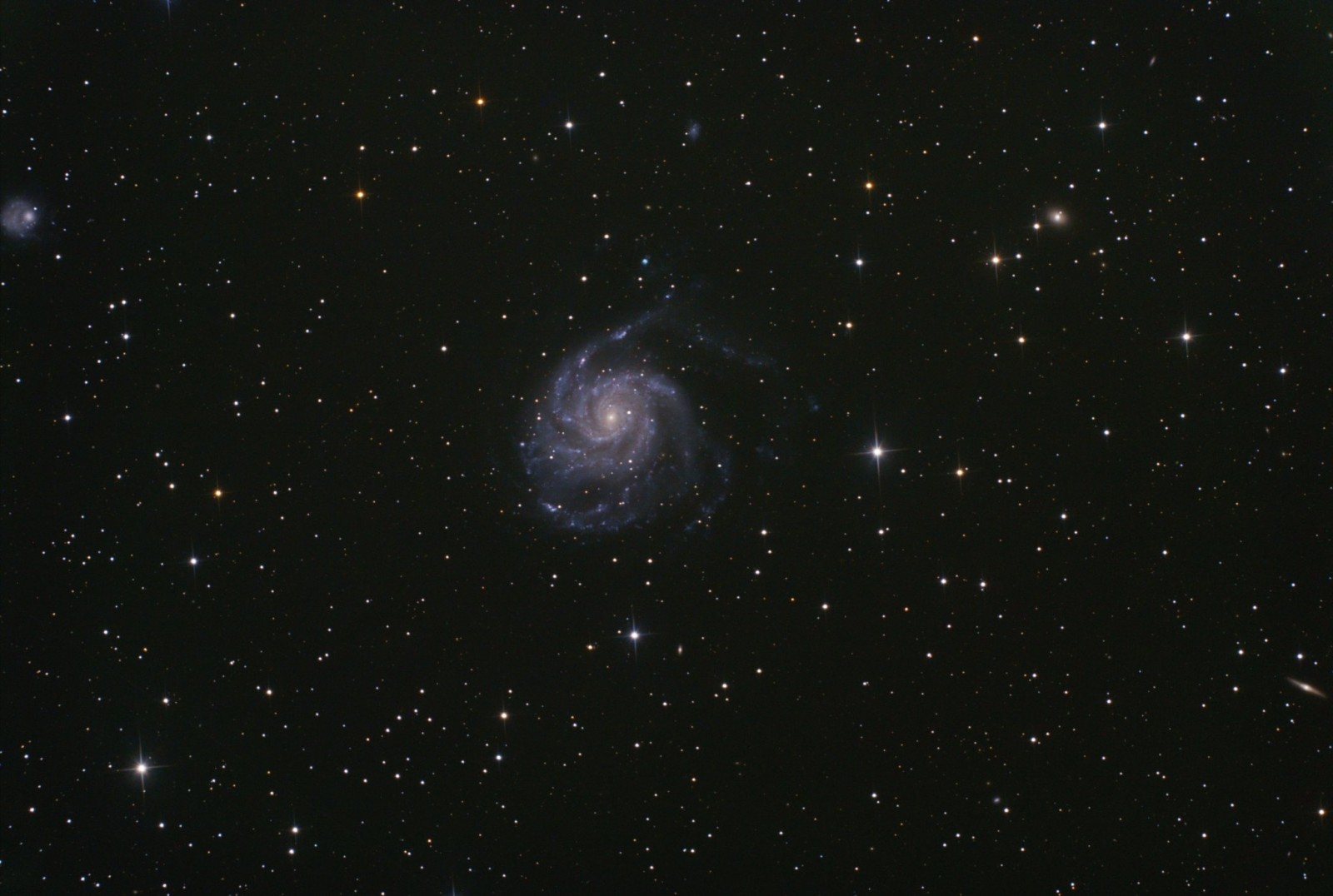M101_Stack_189frames_11340s_WithDisplayStretch.jpg