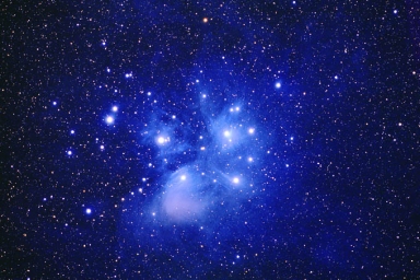 Amas stellaire ouvert M45.jpg