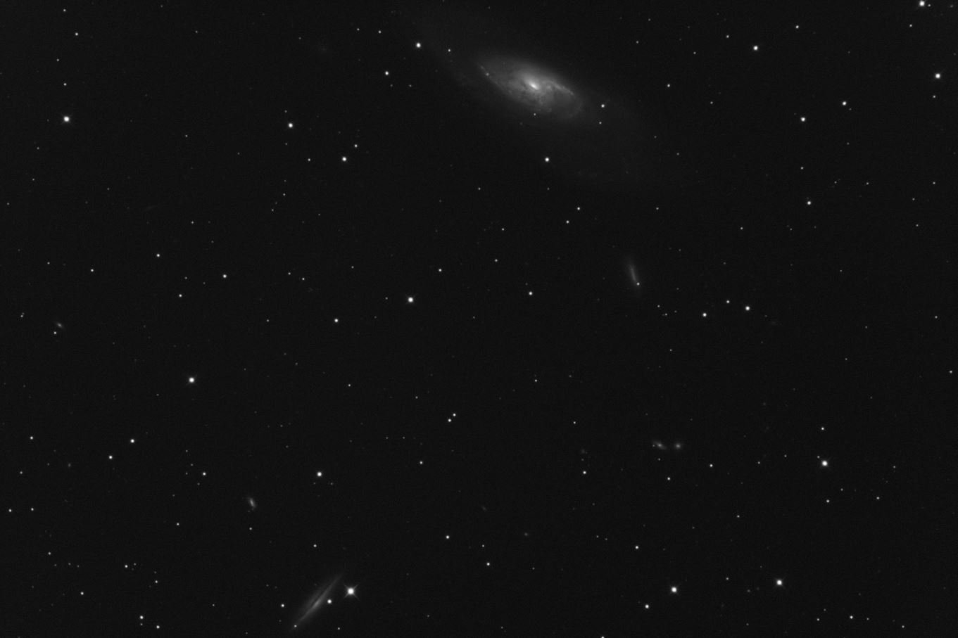 M106 15x30s.JPG