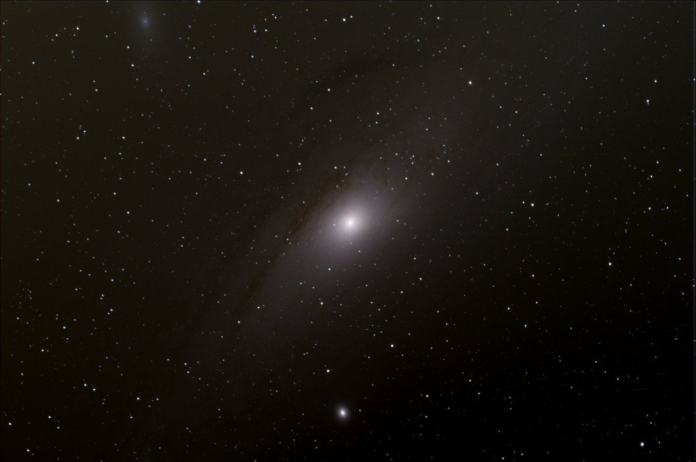 M31 183 darks flats_123x_3690s_WithDisplayStretch (1600x1063).jpg