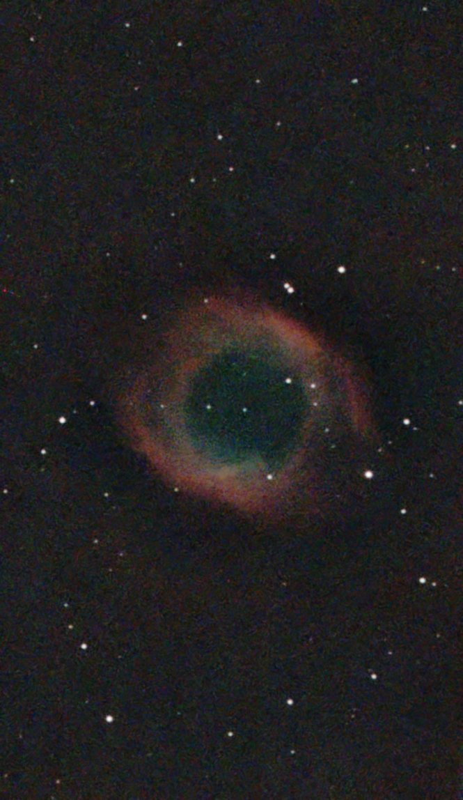 Stacked_NGC 7293_10.0s_LP_20231128-200139.jpg